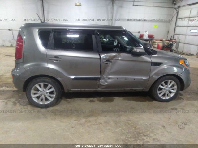 Photo 5 VIN: KNDJT2A62D7488181 - KIA SOUL 