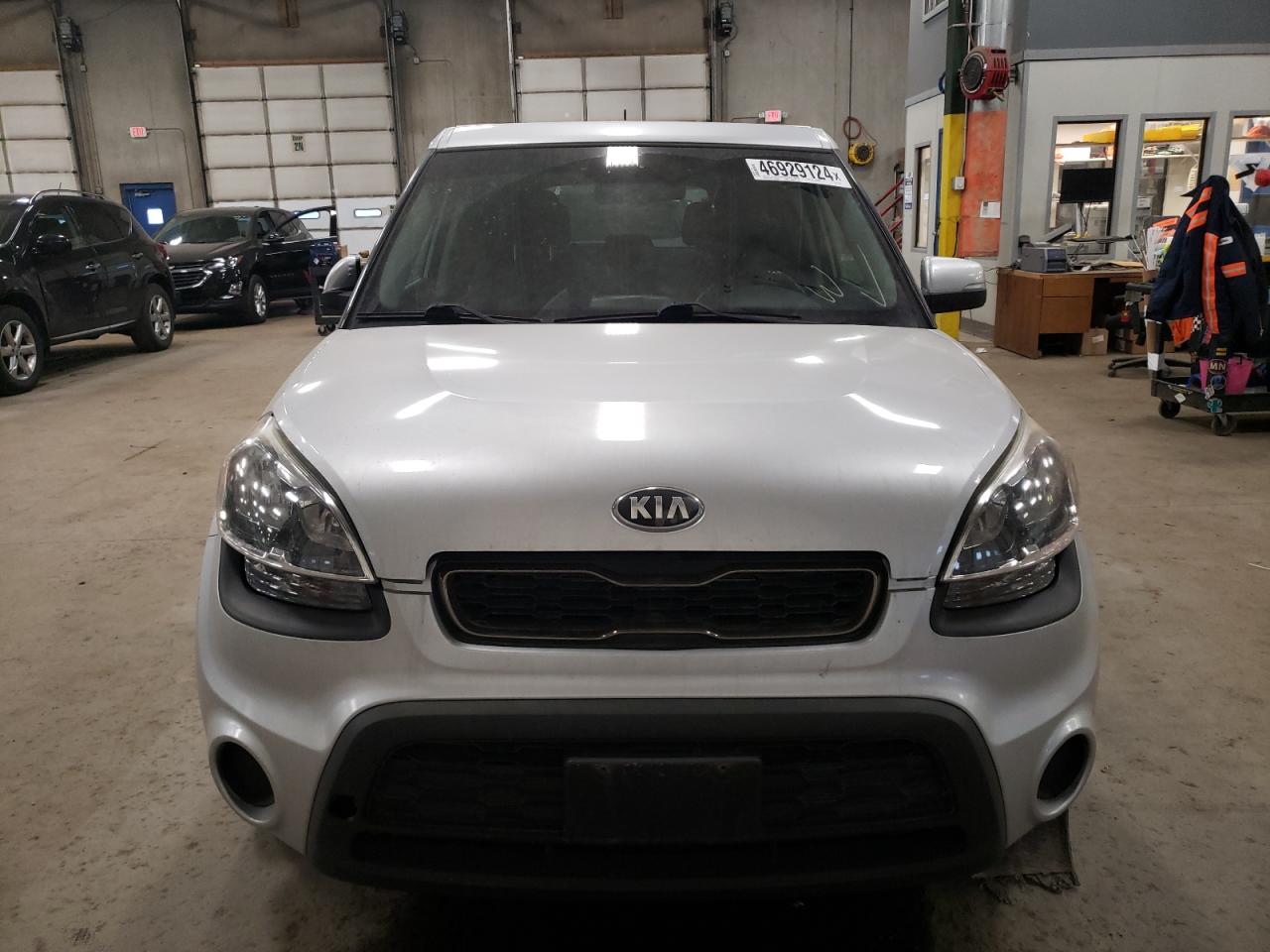 Photo 4 VIN: KNDJT2A62D7491159 - KIA SOUL 