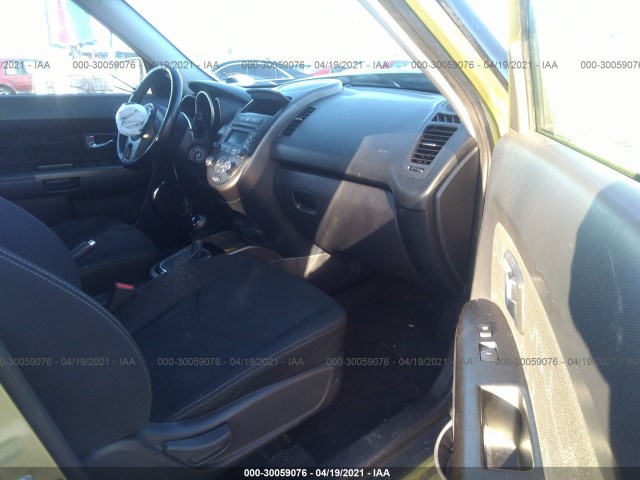 Photo 4 VIN: KNDJT2A62D7497558 - KIA SOUL 