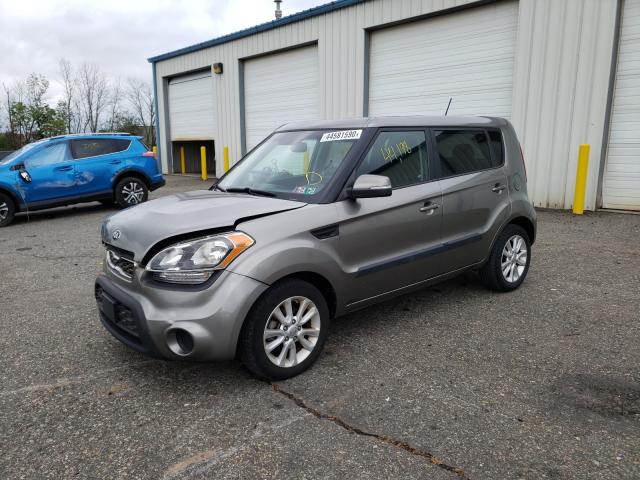 Photo 1 VIN: KNDJT2A62D7519963 - KIA SOUL + 