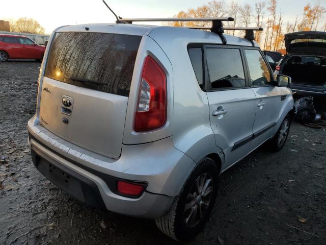 Photo 2 VIN: KNDJT2A62D7523527 - KIA SOUL 