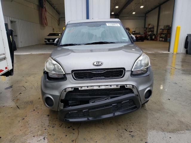 Photo 4 VIN: KNDJT2A62D7539940 - KIA SOUL + 