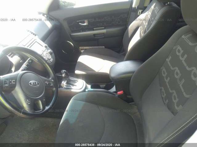 Photo 4 VIN: KNDJT2A62D7559685 - KIA SOUL 