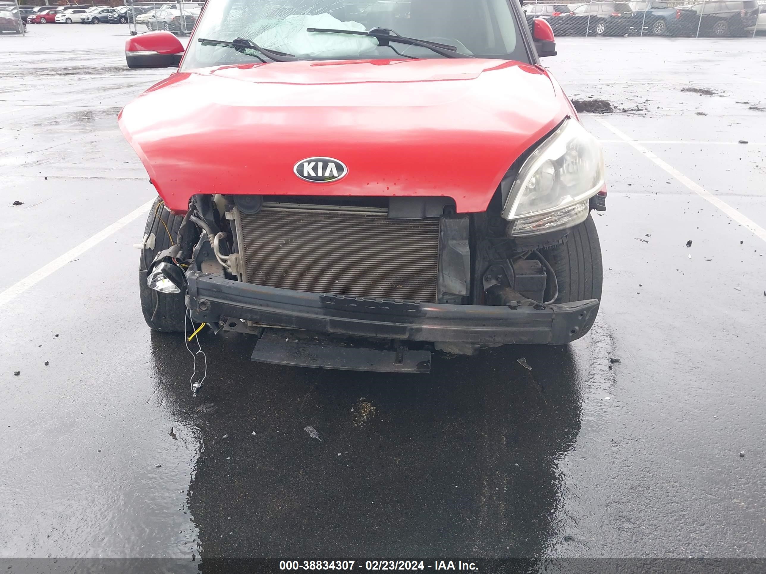 Photo 11 VIN: KNDJT2A62D7572940 - KIA SOUL 