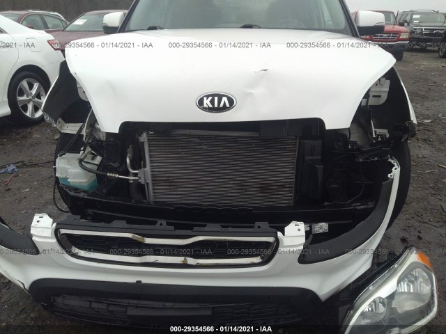 Photo 5 VIN: KNDJT2A62D7579709 - KIA SOUL 