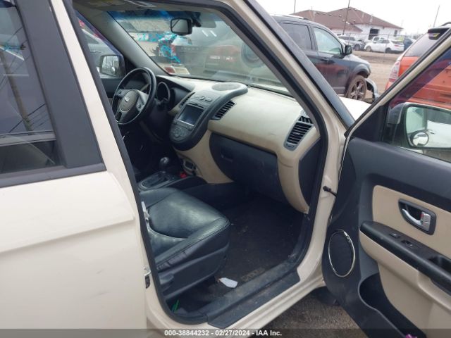 Photo 4 VIN: KNDJT2A62D7581508 - KIA SOUL 