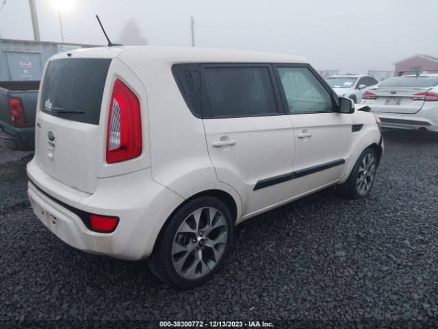 Photo 3 VIN: KNDJT2A62D7581928 - KIA SOUL 