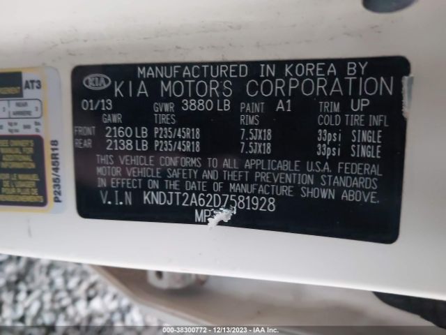 Photo 8 VIN: KNDJT2A62D7581928 - KIA SOUL 