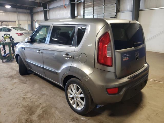 Photo 2 VIN: KNDJT2A62D7583856 - KIA SOUL + 