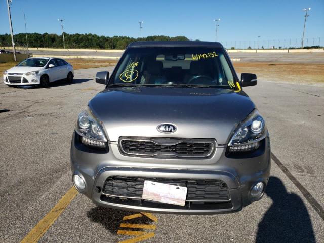 Photo 8 VIN: KNDJT2A62D7610313 - KIA SOUL + 