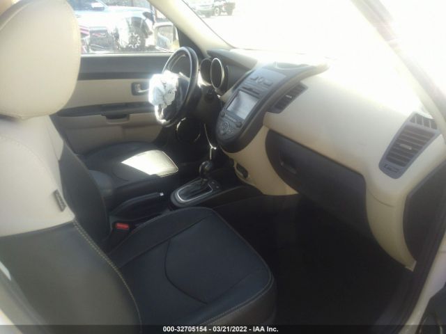 Photo 4 VIN: KNDJT2A62D7764164 - KIA SOUL 