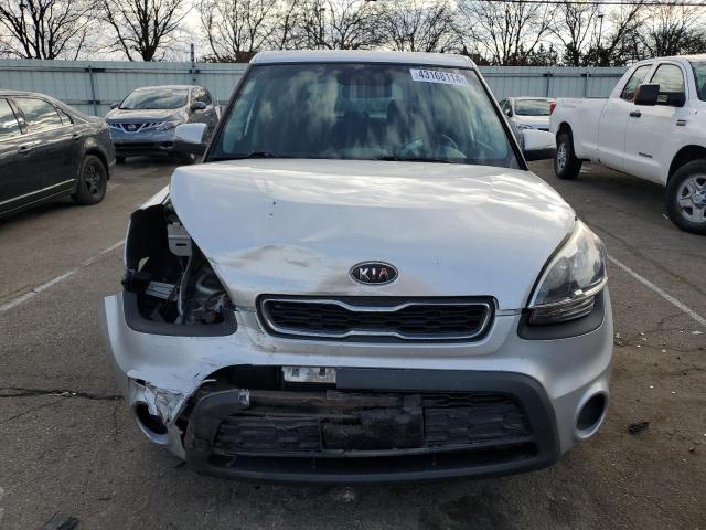 Photo 4 VIN: KNDJT2A63C7379971 - KIA SOUL 