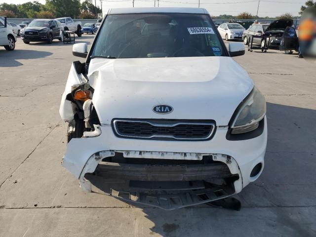 Photo 4 VIN: KNDJT2A63C7384619 - KIA SOUL + 