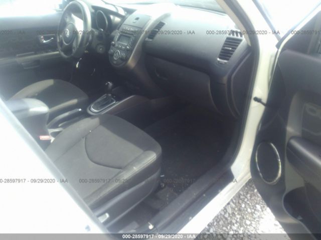 Photo 4 VIN: KNDJT2A63C7402939 - KIA SOUL 