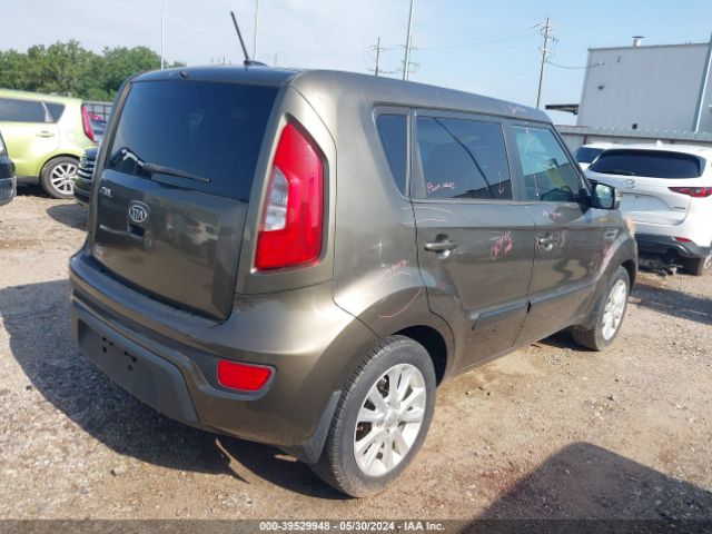 Photo 3 VIN: KNDJT2A63C7410605 - KIA SOUL 