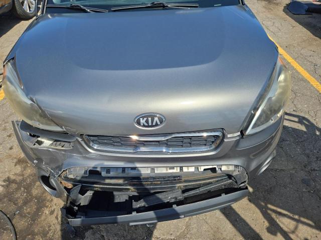 Photo 11 VIN: KNDJT2A63D7484396 - KIA SOUL + 