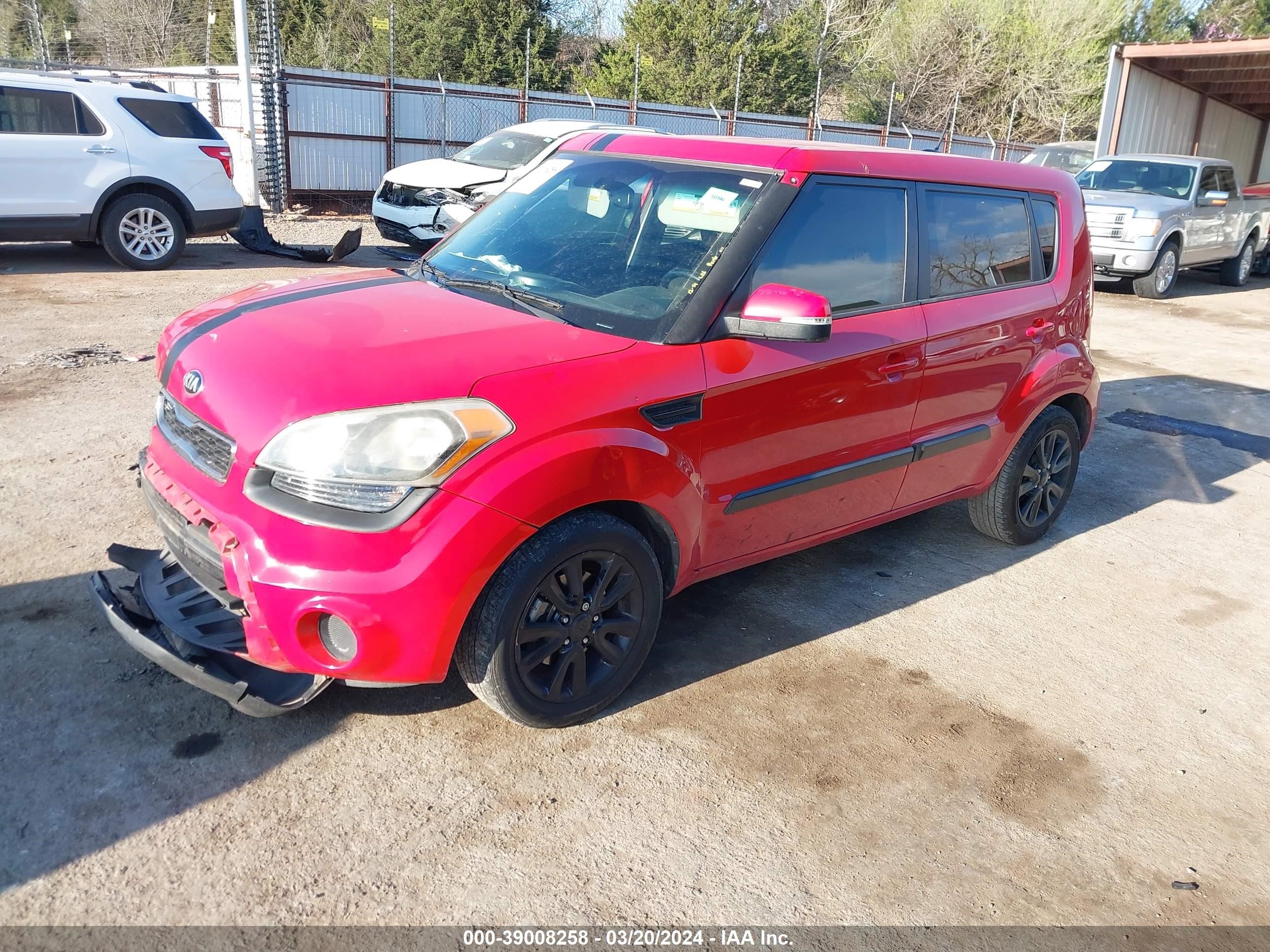 Photo 1 VIN: KNDJT2A63D7484768 - KIA SOUL 