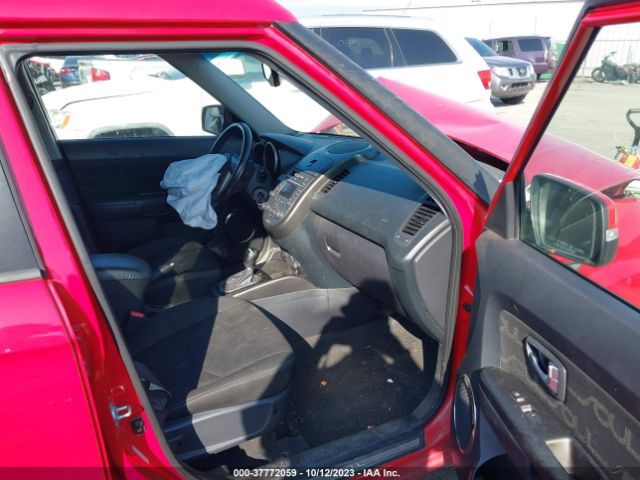 Photo 4 VIN: KNDJT2A63D7495883 - KIA SOUL 