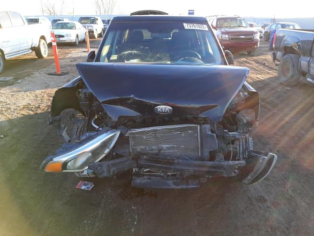 Photo 10 VIN: KNDJT2A63D7501780 - KIA SOUL + 