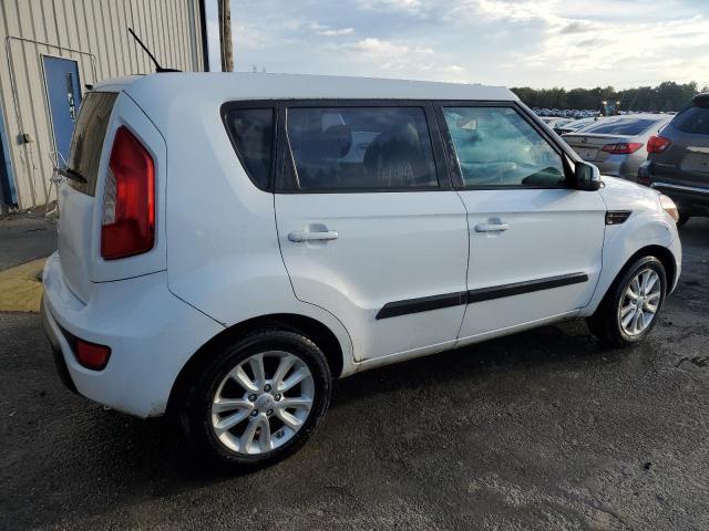 Photo 2 VIN: KNDJT2A63D7532933 - KIA SOUL 