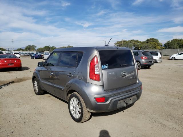 Photo 2 VIN: KNDJT2A63D7555516 - KIA SOUL + 