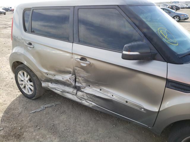 Photo 8 VIN: KNDJT2A63D7555516 - KIA SOUL + 