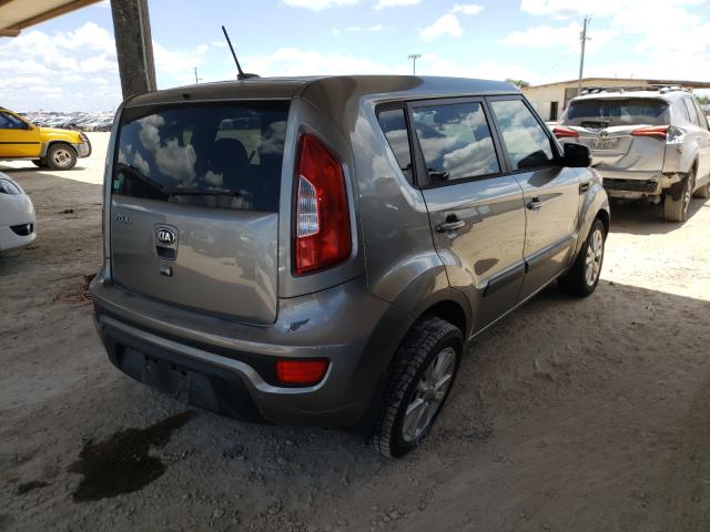 Photo 3 VIN: KNDJT2A63D7631106 - KIA SOUL + 