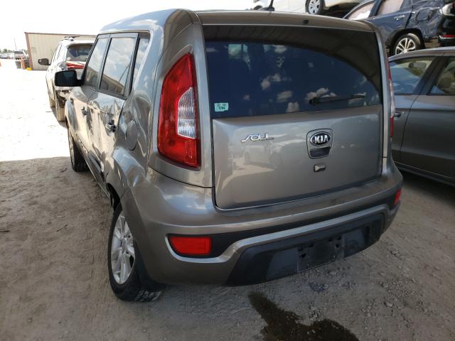 Photo 8 VIN: KNDJT2A63D7631106 - KIA SOUL + 