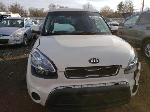 Photo 4 VIN: KNDJT2A63D7761757 - KIA SOUL + 