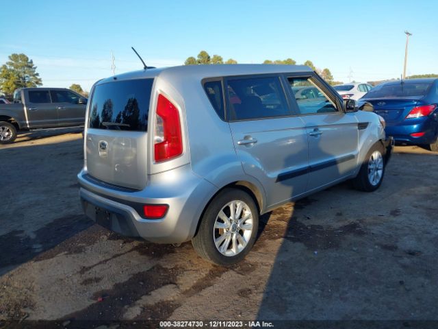 Photo 3 VIN: KNDJT2A64C7400651 - KIA SOUL 