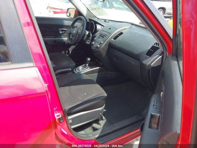 Photo 4 VIN: KNDJT2A64C7405073 - KIA SOUL 