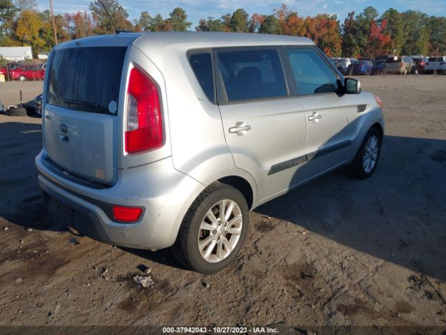 Photo 3 VIN: KNDJT2A64C7417725 - KIA SOUL 