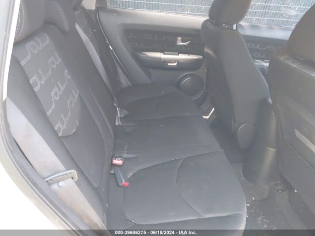 Photo 7 VIN: KNDJT2A64C7423833 - KIA SOUL 