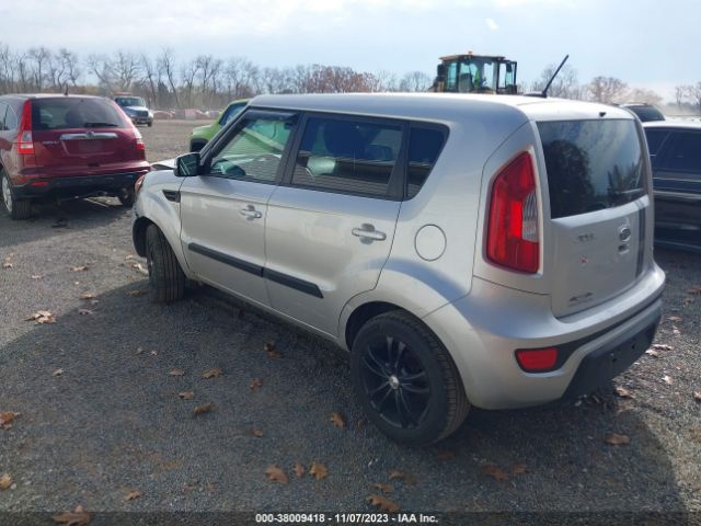 Photo 2 VIN: KNDJT2A64C7444262 - KIA SOUL 