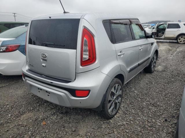 Photo 3 VIN: KNDJT2A64D7532696 - KIA SOUL + 