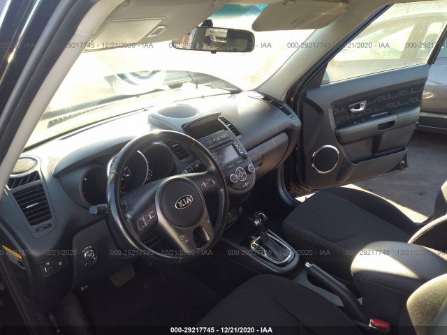 Photo 4 VIN: KNDJT2A64D7542404 - KIA SOUL 