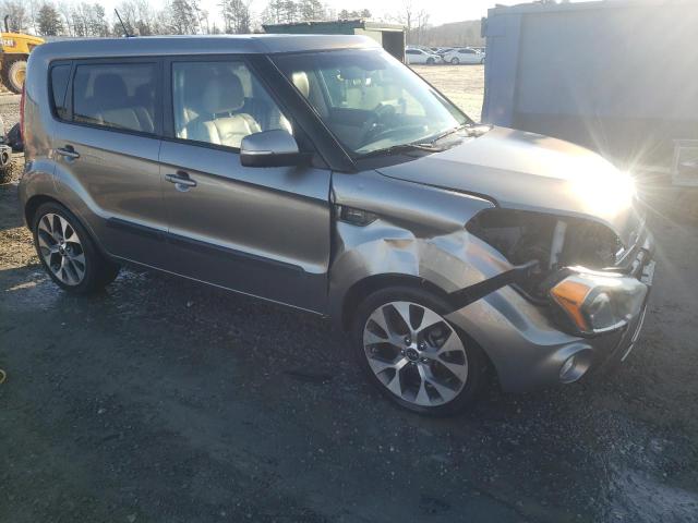 Photo 3 VIN: KNDJT2A64D7592932 - KIA SOUL 