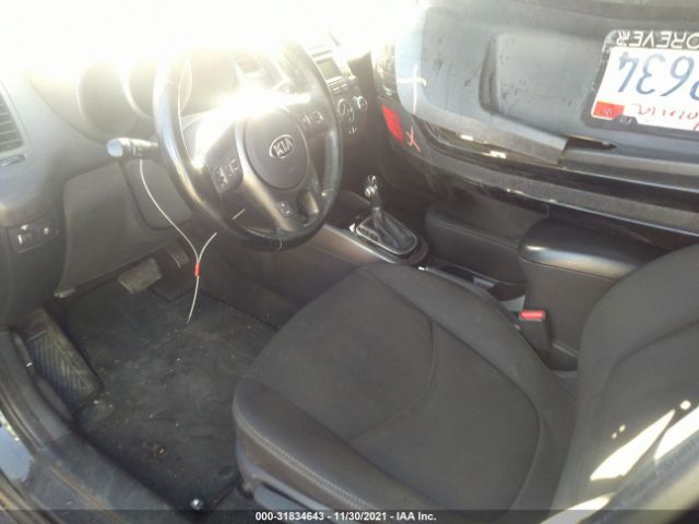 Photo 4 VIN: KNDJT2A64D7632975 - KIA SOUL 