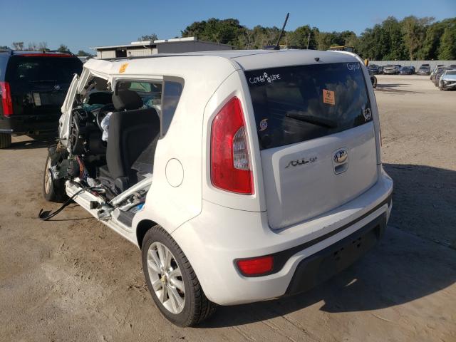 Photo 2 VIN: KNDJT2A64D7753893 - KIA SOUL + 