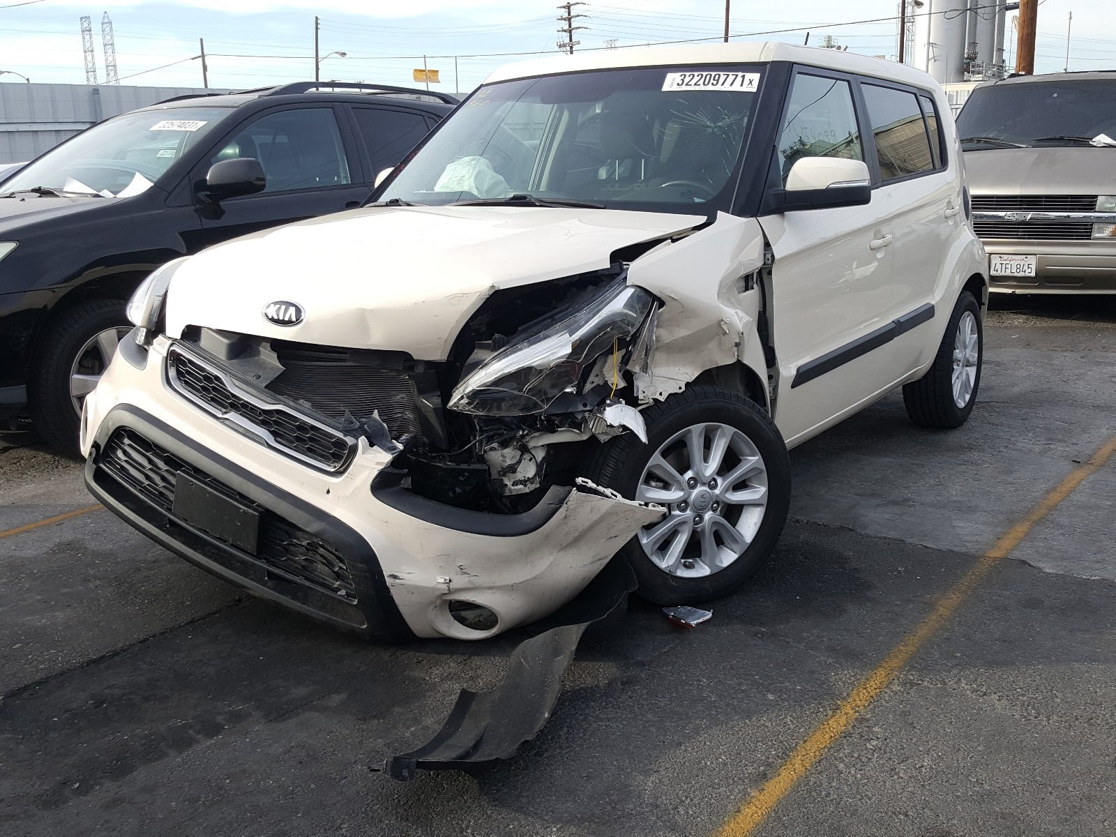 Photo 1 VIN: KNDJT2A64D7775604 - KIA SOUL + 