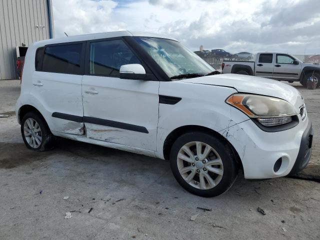 Photo 3 VIN: KNDJT2A64D7776784 - KIA SOUL 