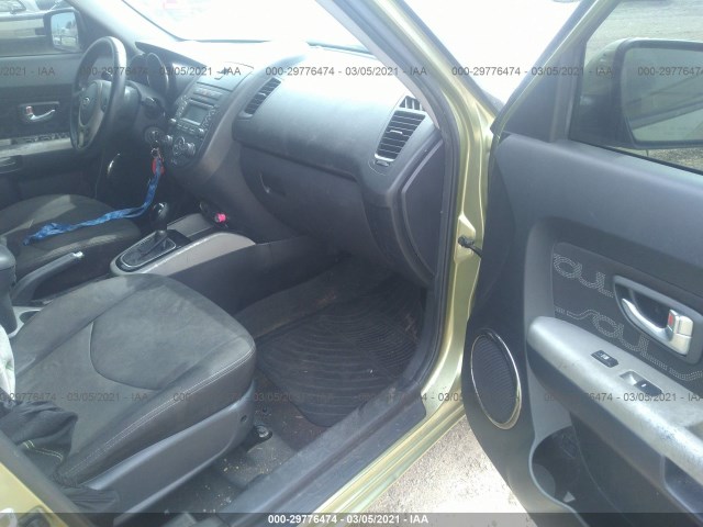 Photo 4 VIN: KNDJT2A65C7395671 - KIA SOUL 