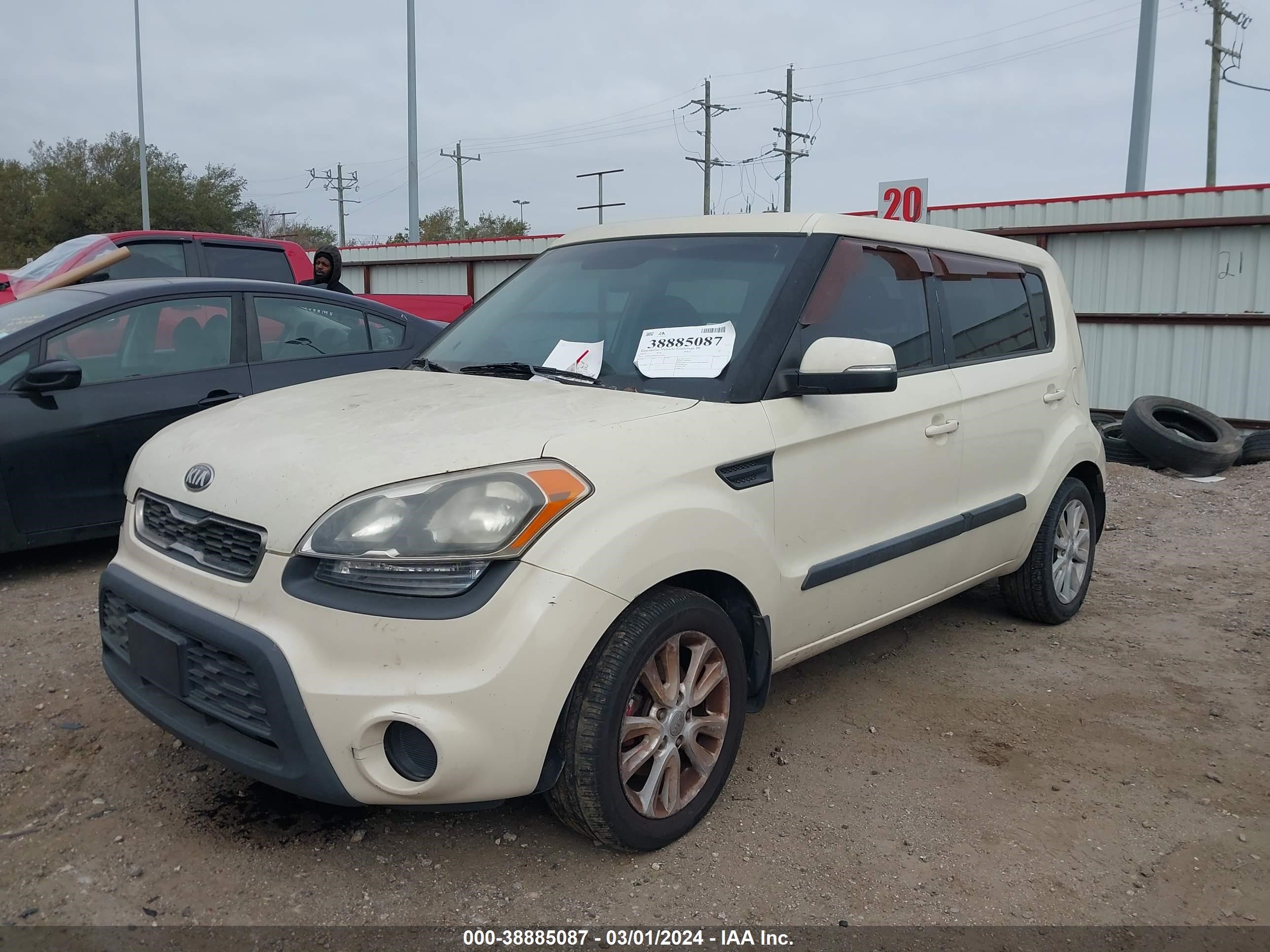 Photo 1 VIN: KNDJT2A65D7515518 - KIA SOUL 