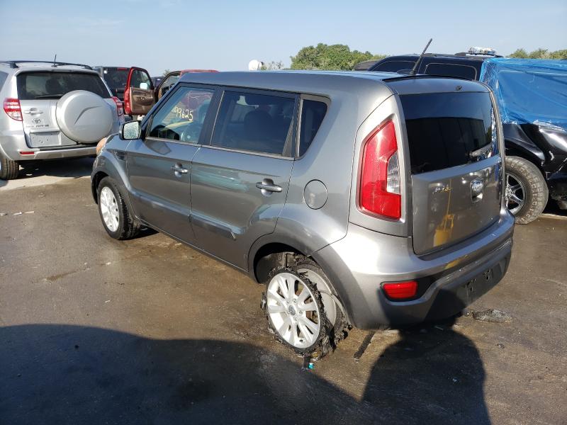 Photo 2 VIN: KNDJT2A65D7521044 - KIA SOUL + 