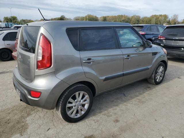 Photo 2 VIN: KNDJT2A65D7559888 - KIA SOUL + 