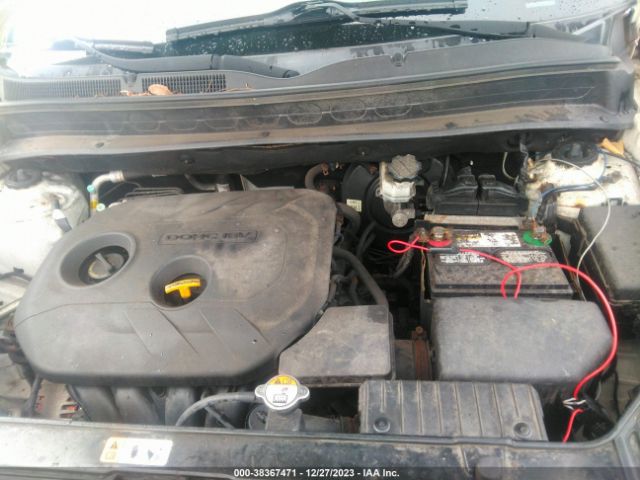 Photo 9 VIN: KNDJT2A65D7563214 - KIA SOUL 