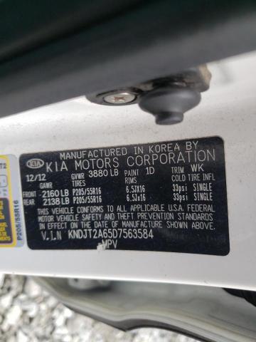 Photo 9 VIN: KNDJT2A65D7563584 - KIA SOUL + 