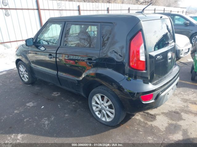 Photo 2 VIN: KNDJT2A65D7569241 - KIA SOUL 