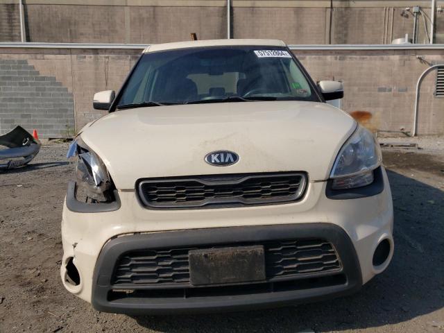 Photo 4 VIN: KNDJT2A65D7572088 - KIA SOUL 