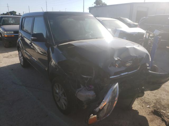 Photo 0 VIN: KNDJT2A65D7589747 - KIA SOUL + 